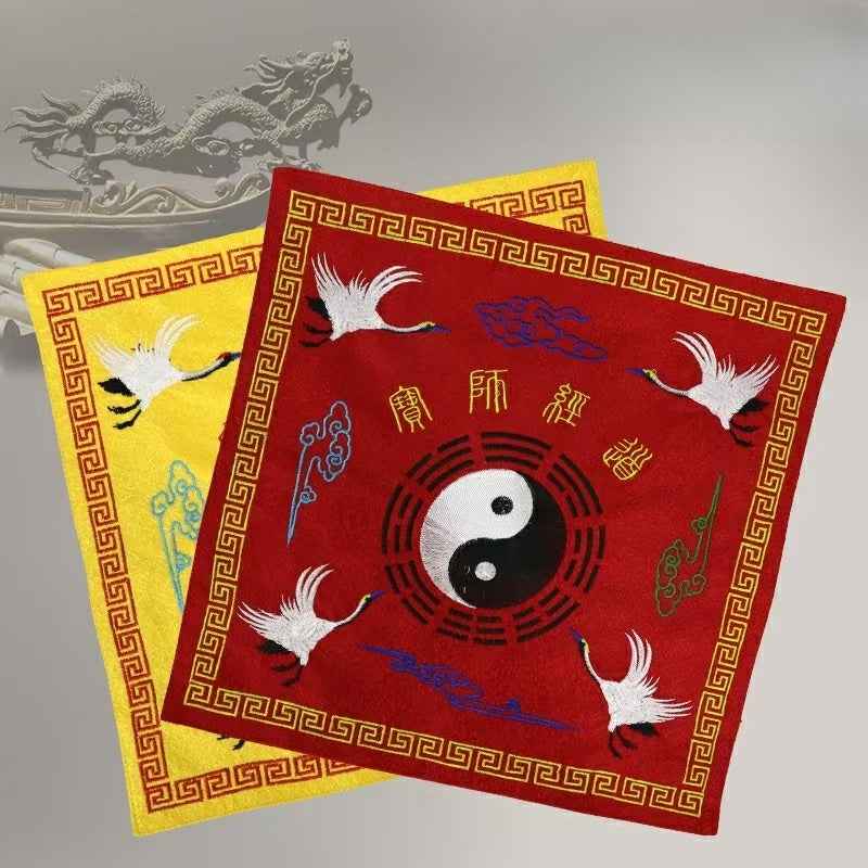 Crane-Embroidered Sacred Altar Cloth – Premium Jacquard Ritual Fabric (37x37cm)